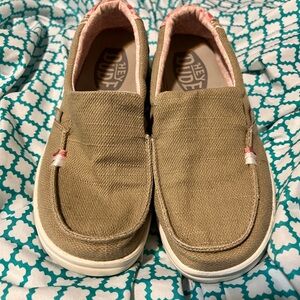 Hey Dude Tan Moccasins Casual Slip-On Shoes